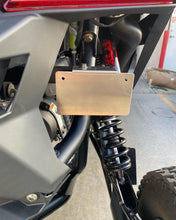 Load image into Gallery viewer, Polaris Pro R License Plate Holder with Lights and power adapter
